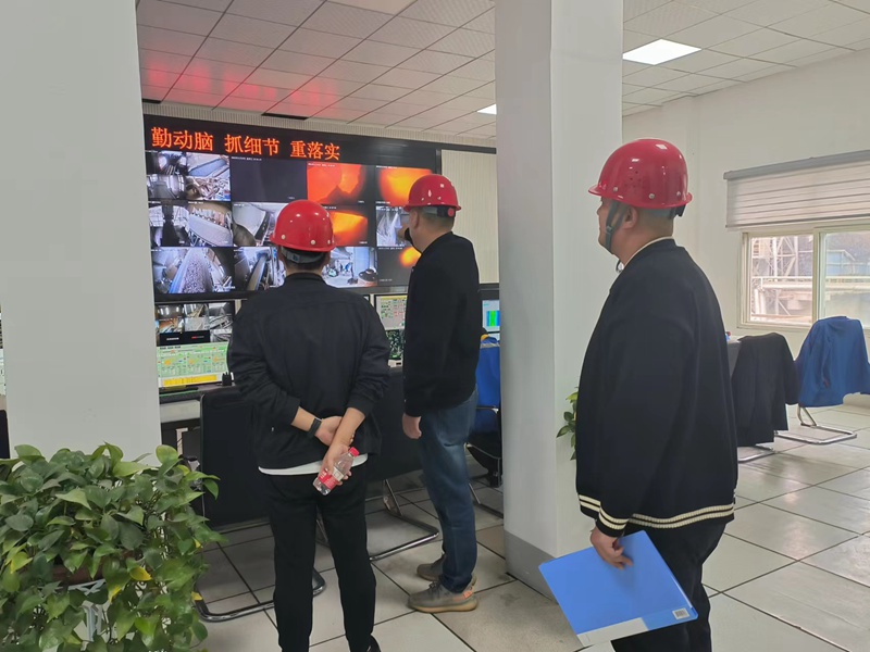 仙桃市城发投集采办对湖北京兰水泥永兴厂进行实地考察访问